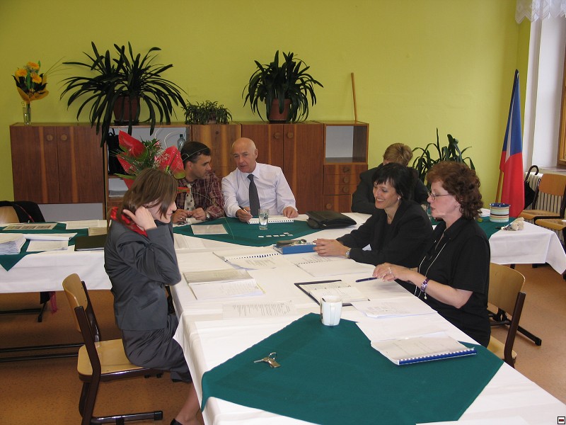 img00004.jpg
