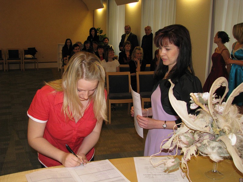 img00025.jpg