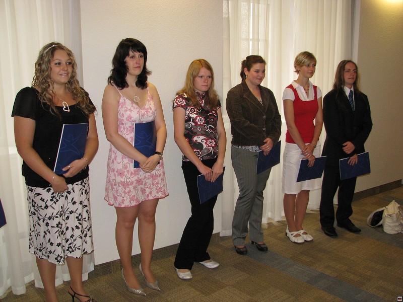 img00057.jpg