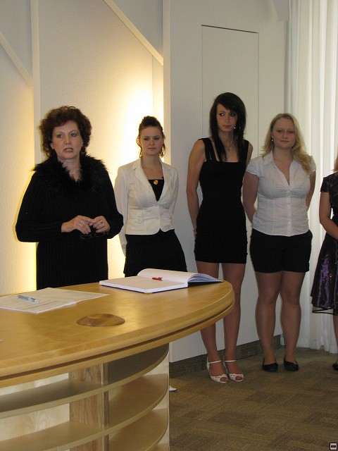 img00074.jpg
