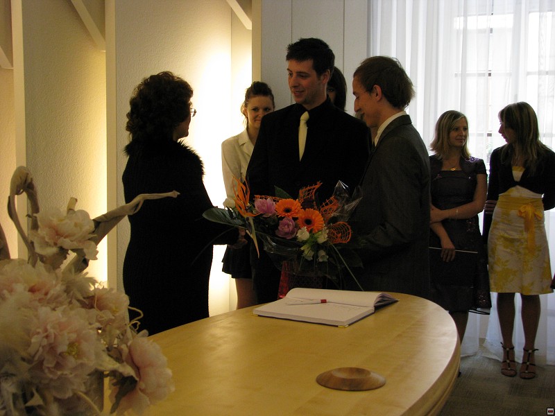 img00115.jpg