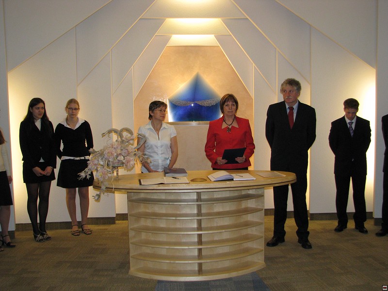 img00139.jpg