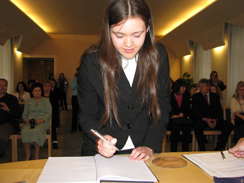 img00158.jpg