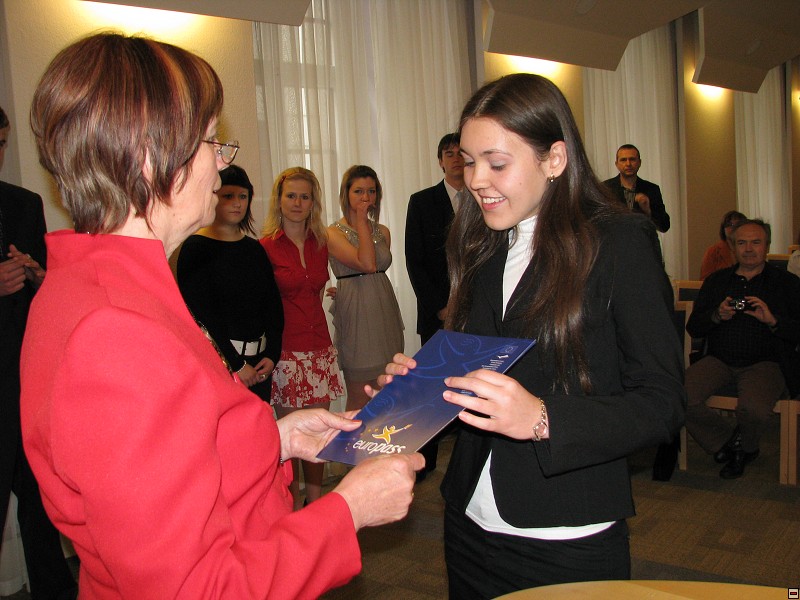 img00159.jpg