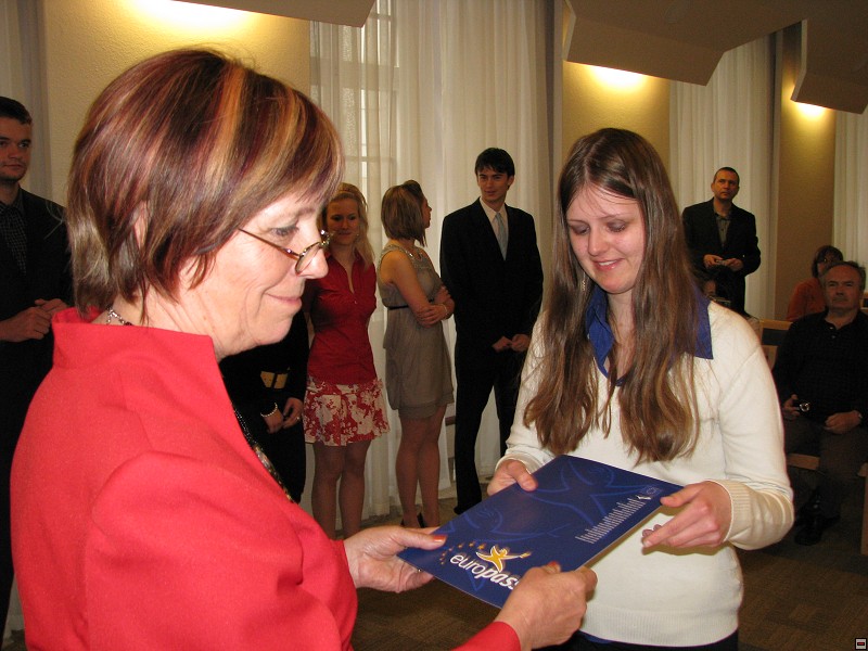 img00162.jpg