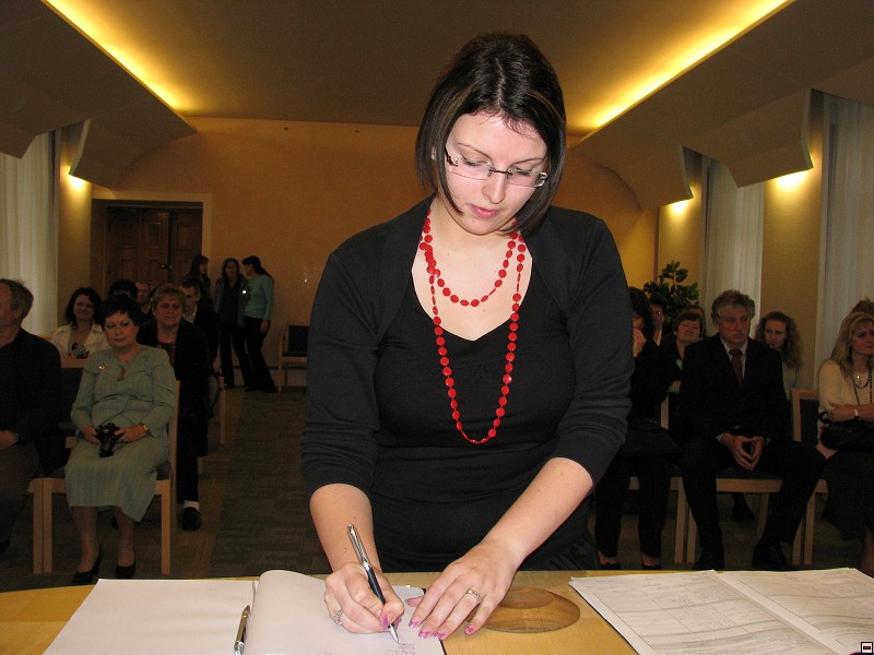 img00167.jpg