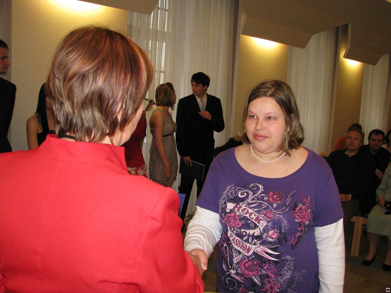 img00176.jpg