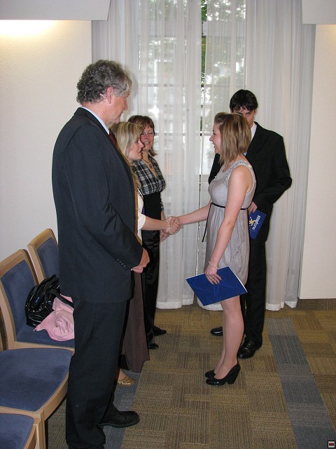 img00210.jpg