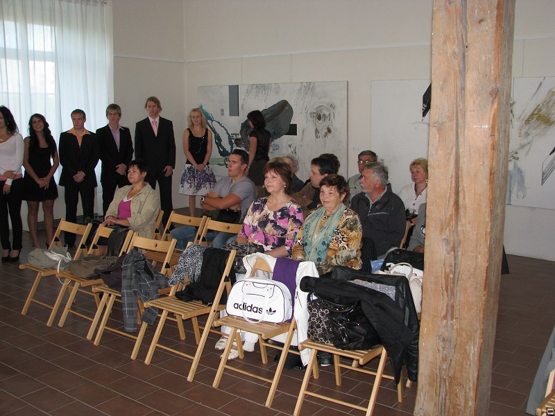 img00015.jpg