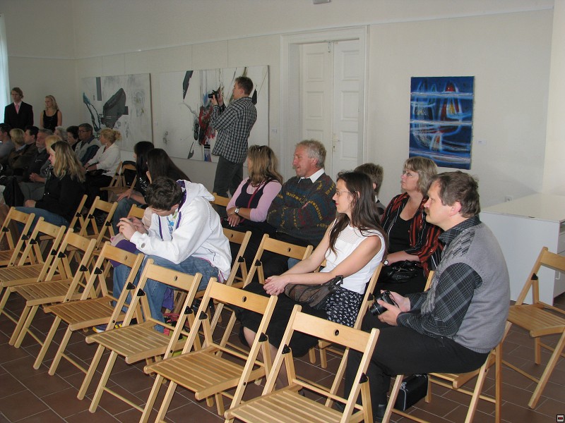 img00016.jpg