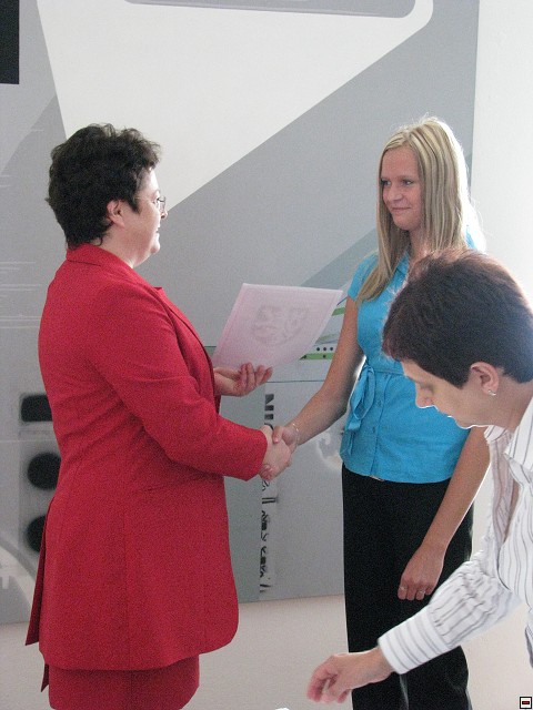 img00019.jpg