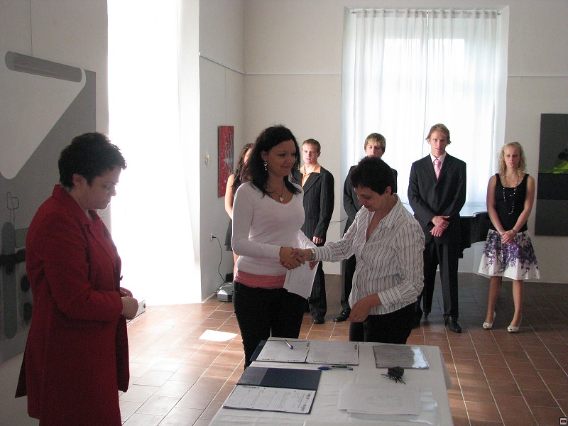 img00060.jpg
