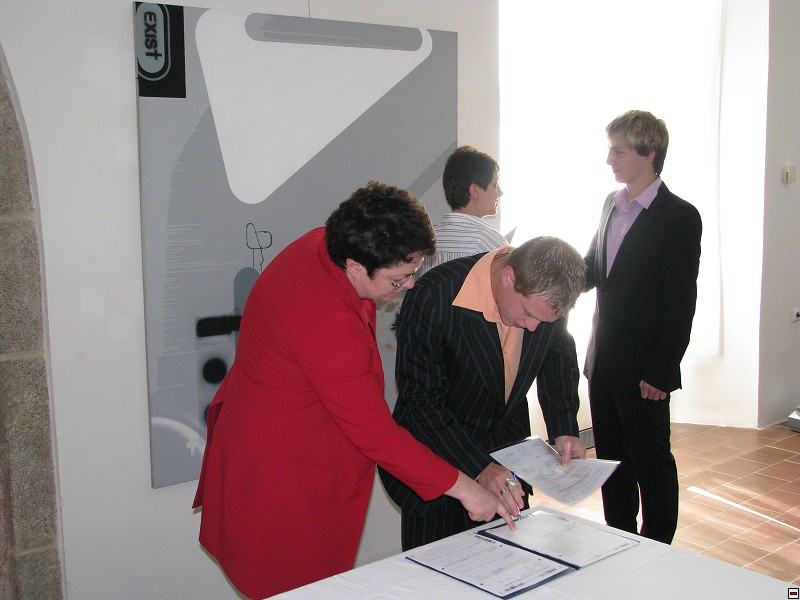 img00068.jpg
