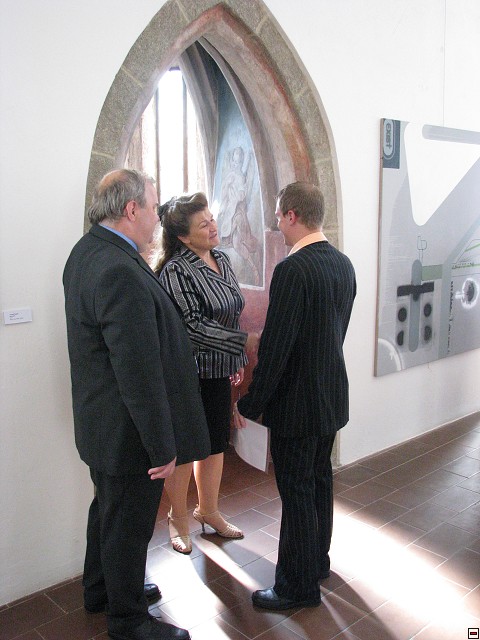 img00070.jpg