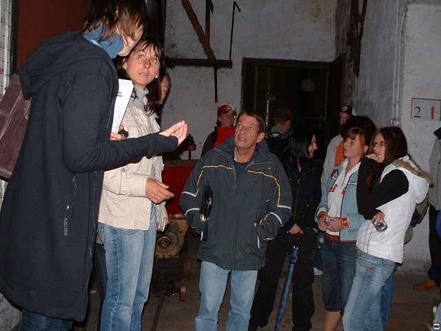 img00003.jpg