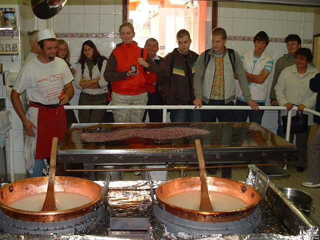 img00014.jpg
