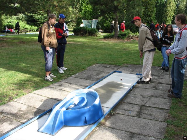 img00004.jpg