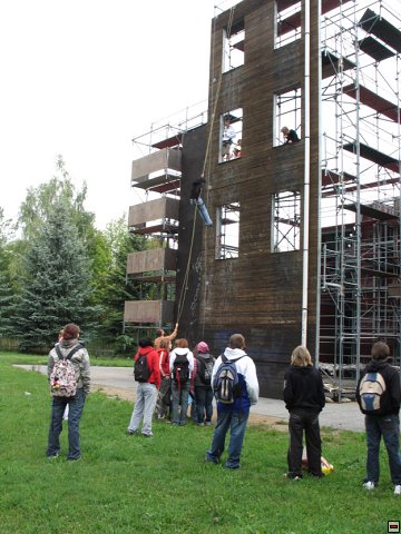 img00017.jpg