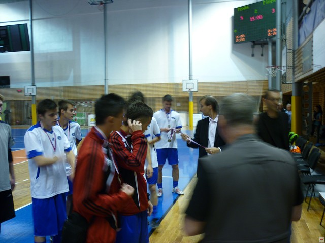 img00004.jpg