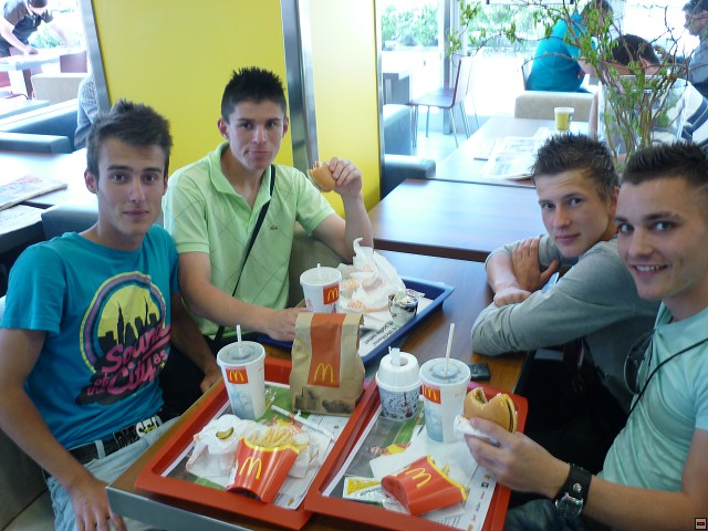img00005.jpg