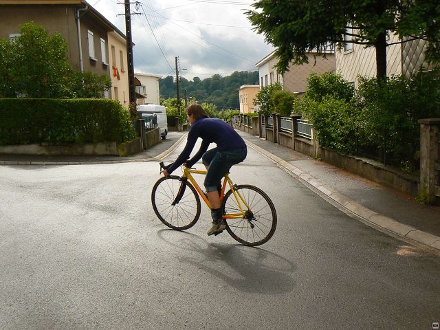 img00009.jpg