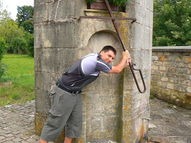 img00051.jpg