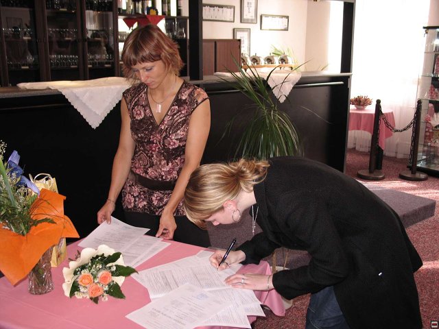 img00027.jpg
