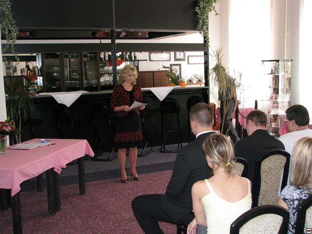img00137.jpg