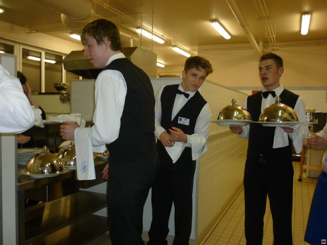 img00018.jpg