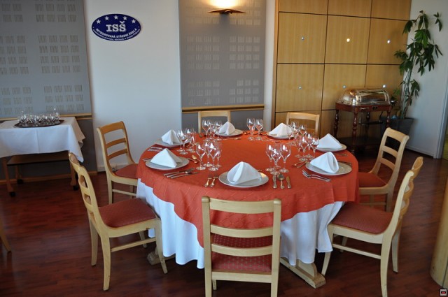 img00035.jpg