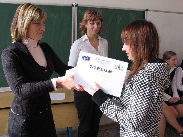 img00019.jpg