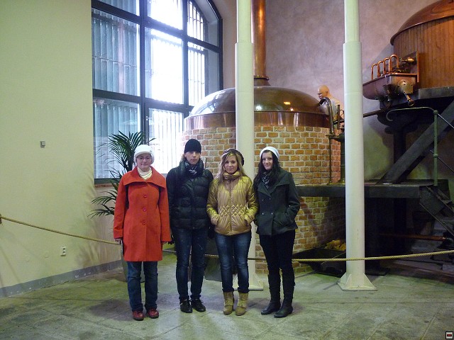 img00004.jpg