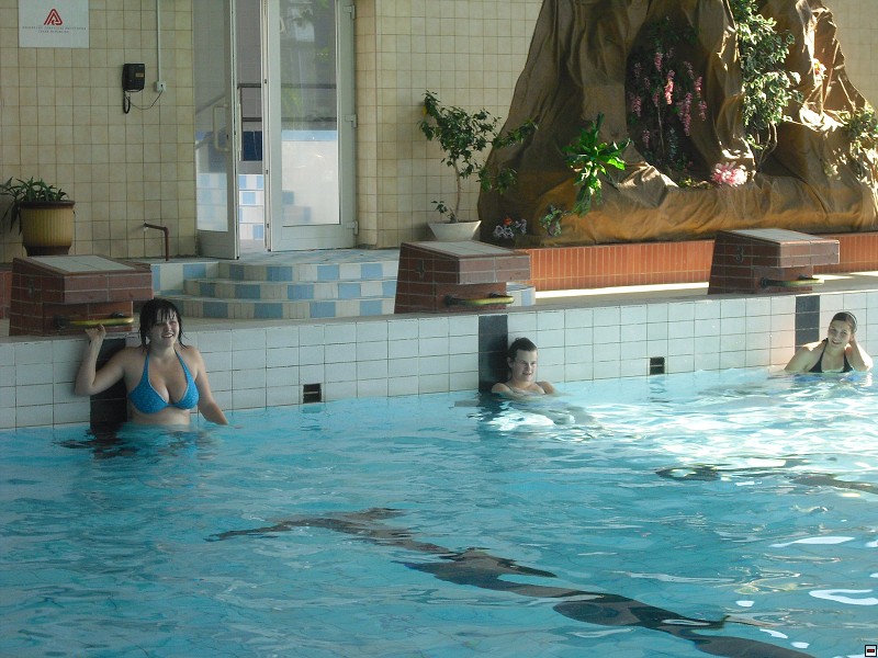 img00003.jpg