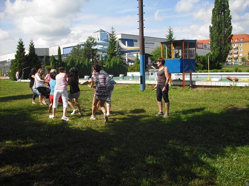 img00027.jpg